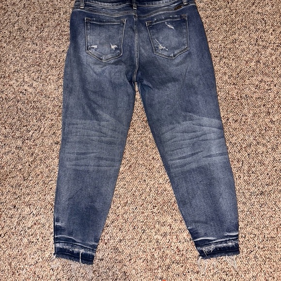 KanCan Women's Mid-Rise Ankle-Skinny Blue Distressed Jeans. Size 31 - Picture 7 of 9